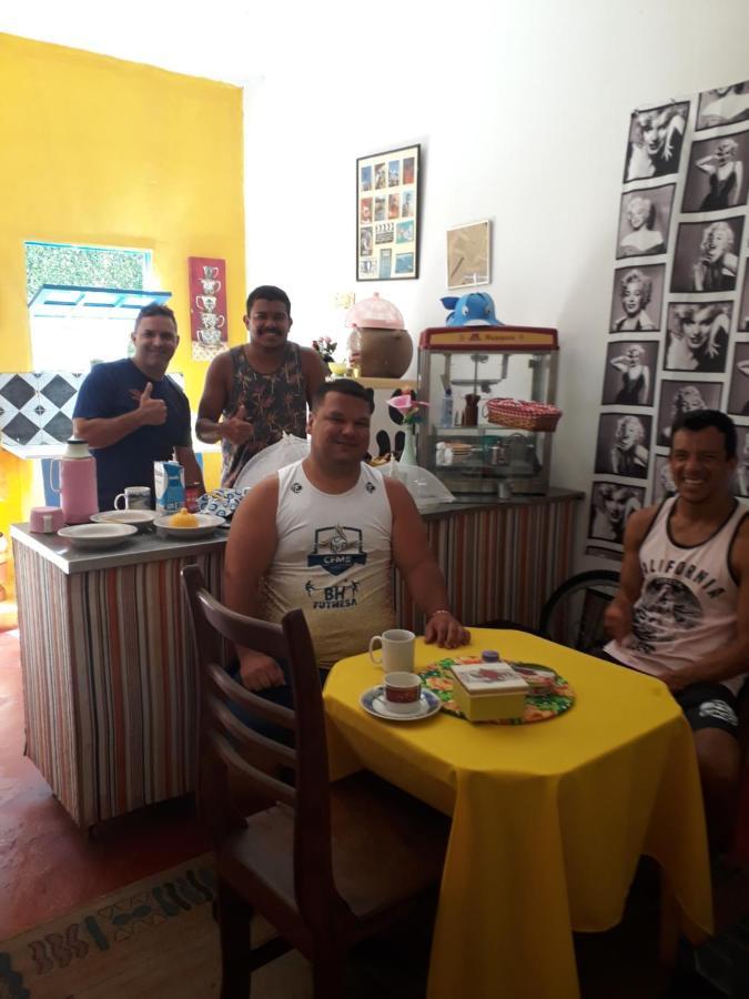 Perto Do Aeroporto De Salvador - Dona Pitanga Hostel Лауро-де-Фрейтас Екстер'єр фото