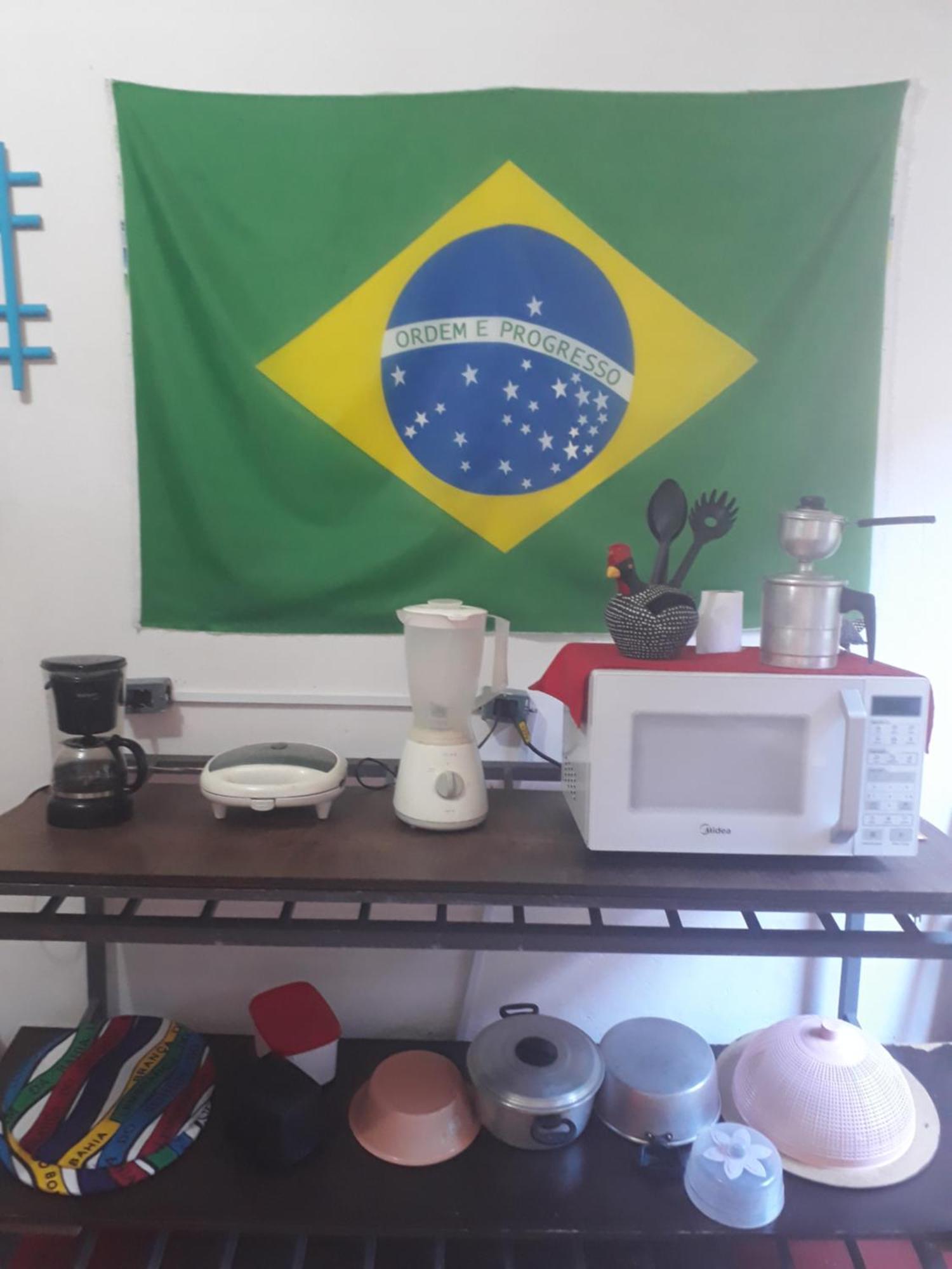 Perto Do Aeroporto De Salvador - Dona Pitanga Hostel Лауро-де-Фрейтас Екстер'єр фото